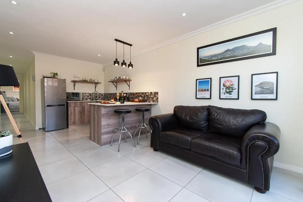 Bella Muize Apartment Cape Town
